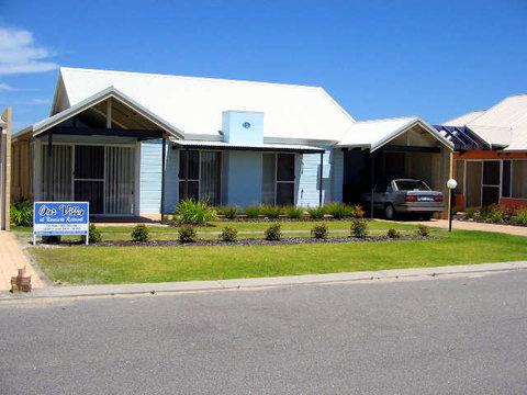 Our Villa - Geraldton Accommodation 0
