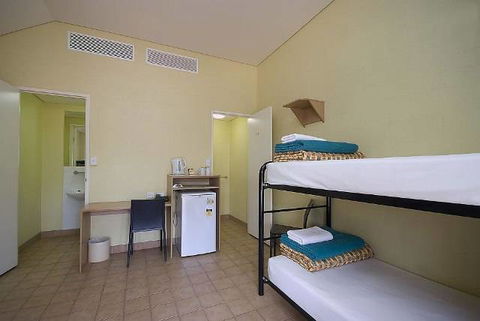 Outback Pioneer Hotel - Geraldton Accommodation 12