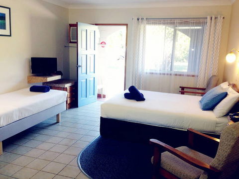 Paradise Court Holiday Units - Geraldton Accommodation 2
