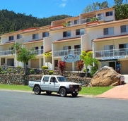 Reefside Villas Whitsunday - Geraldton Accommodation