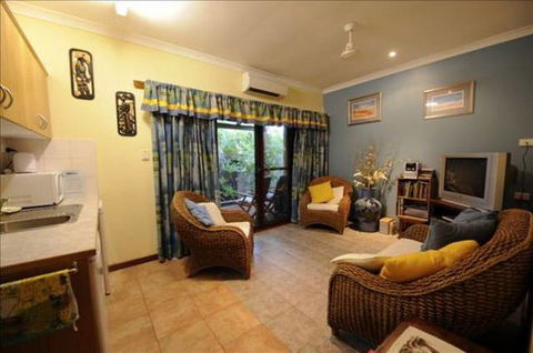 Reflections B&B - Geraldton Accommodation 1