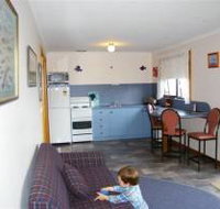 Sunset Holiday Villas - Geraldton Accommodation
