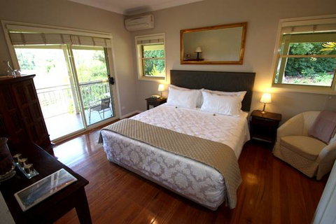 The Acreage B & B - Geraldton Accommodation 0