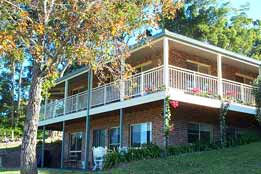 The Acreage B & B - Geraldton Accommodation 3