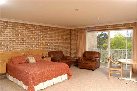 Hermitage Campbelltown - Geraldton Accommodation 3