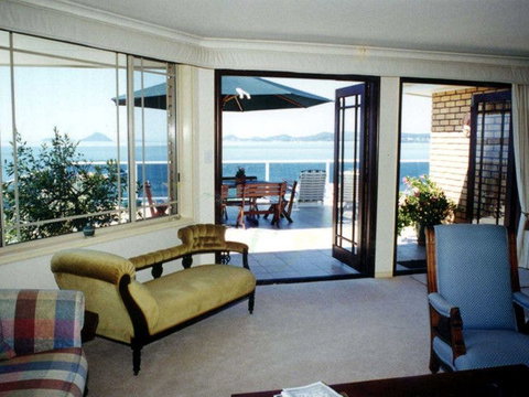 The Mitchells Waterfront Bed & Breakfast - Geraldton Accommodation 1
