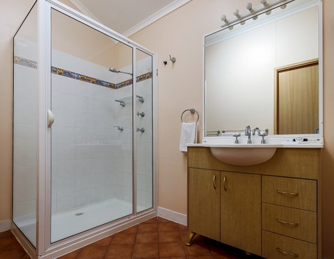 Thou Walla Sunset Retreat - Geraldton Accommodation 3