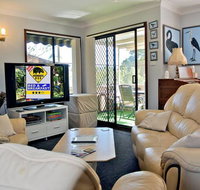 WOMBATS BB - Apartments - AAA 3.5 rated Gosford - Geraldton Accommodation