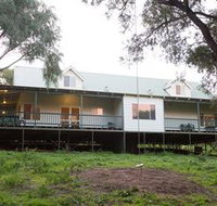 Sea Breeze Chalets - Geraldton Accommodation