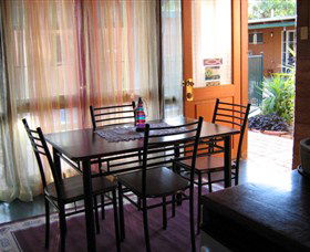 Molliejay Bed And Breakfast - Geraldton Accommodation 2