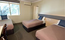 Lakeview Hotel Motel - Oak Flats - Geraldton Accommodation 2