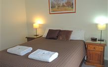 Melview Greens Apartments - Orange - Geraldton Accommodation 4