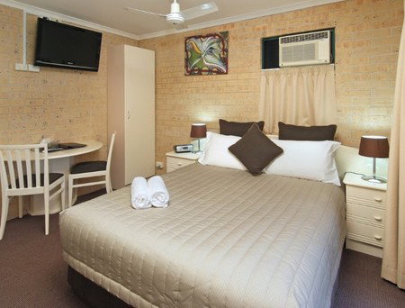 Edmondstone Motel - Geraldton Accommodation 1