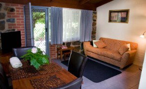 Mystic Valley Cottages - Geraldton Accommodation 1