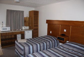 Charleville Motel - Geraldton Accommodation 0