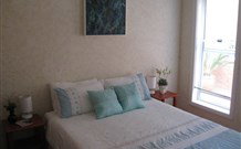 Bayviews B And B Port Stephens - - Geraldton Accommodation 2