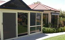 Busy Buzz - Geraldton Accommodation 2