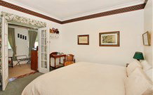 Amelies - Geraldton Accommodation 1