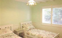 Yahgunyah Cottage - Geraldton Accommodation 1