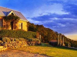 Amelies - Geraldton Accommodation 6