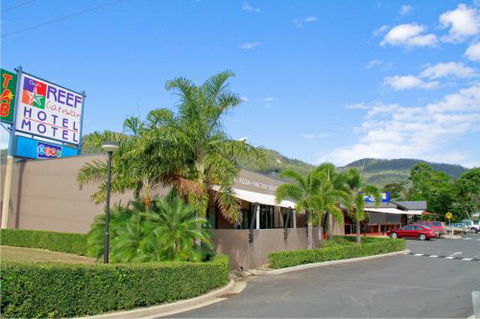 The Reef Gateway Hotel Motel - Geraldton Accommodation 4