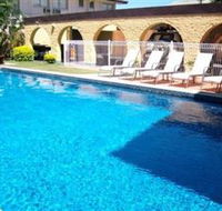 Coral Sands Motel Mackay - Geraldton Accommodation