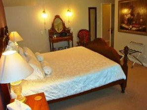 Newberry Manor - Geraldton Accommodation 1