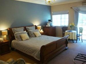 Newberry Manor - Geraldton Accommodation 2