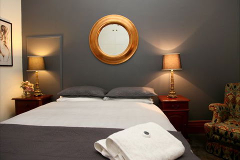 Apartments On-The-Park: The Studio - Geraldton Accommodation 1