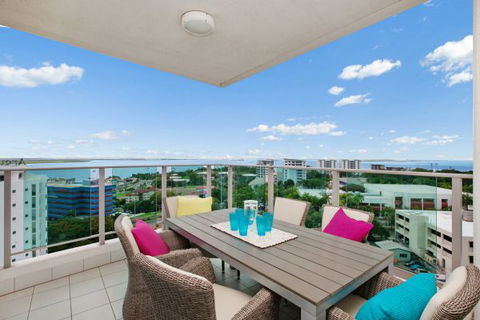 Beachlife Sea Spray Apartment - Geraldton Accommodation 0