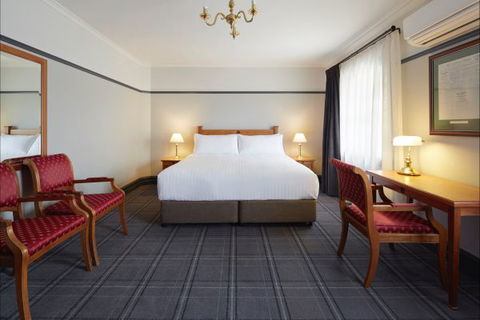 Brassey Hotel - Geraldton Accommodation 6