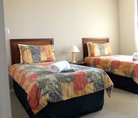 Captain's Quarters Bermagui - Geraldton Accommodation 6