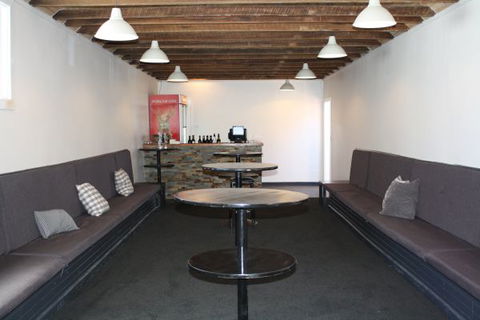 Criterion Hotel Crookwell - Geraldton Accommodation 6