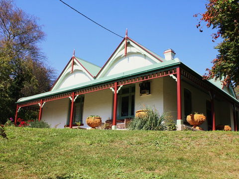 Ravenscroft And The Cottage - Geraldton Accommodation 1