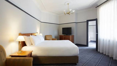 Brassey Hotel - Geraldton Accommodation 0