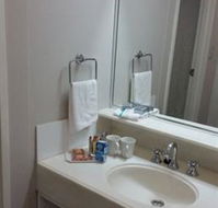 Beachcomber Hotel and Conference Centre - Geraldton Accommodation