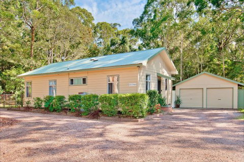 The Francis Retreat - Geraldton Accommodation 9