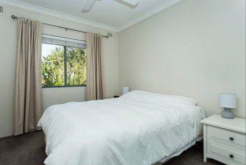 Designer Style - Geraldton Accommodation 30