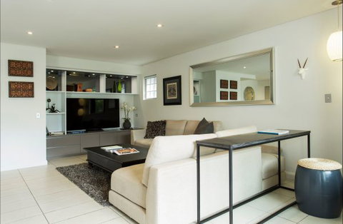 Designer Style - Geraldton Accommodation 58