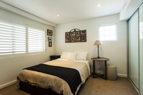 Designer Style - Geraldton Accommodation 62