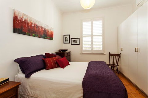 Designer Style - Geraldton Accommodation 4