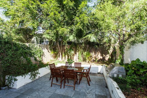 Designer Style - Geraldton Accommodation 7