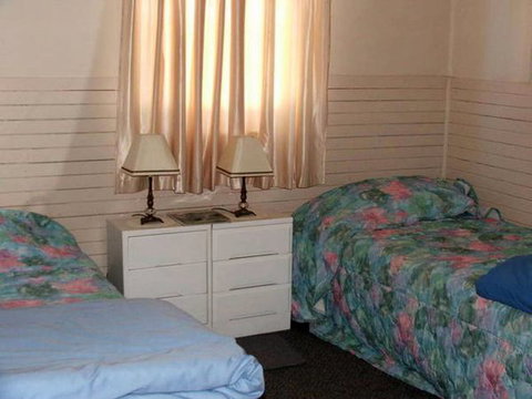 CASS Cottage - Geraldton Accommodation 2