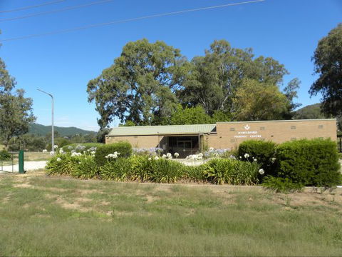 Myrtleford Masonic Units - Geraldton Accommodation 7