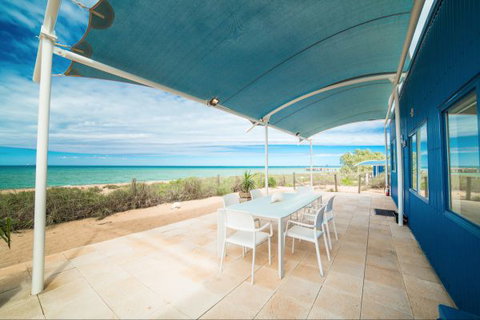 Mackerel Islands - Geraldton Accommodation 2