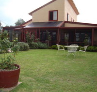 Nightingale Wines Luxury Villas - Geraldton Accommodation