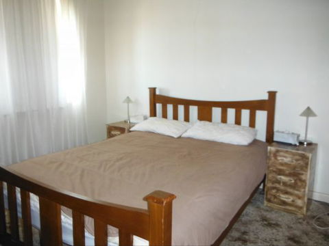 Sea Crest - Geraldton Accommodation 3