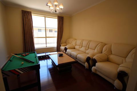 LJ Hooker Goolwa Holiday Rentals - 42 Underwood Avenue, Goolwa Beach - Geraldton Accommodation 17