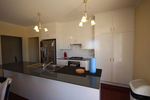 LJ Hooker Goolwa Holiday Rentals - 42 Underwood Avenue, Goolwa Beach - Geraldton Accommodation 18