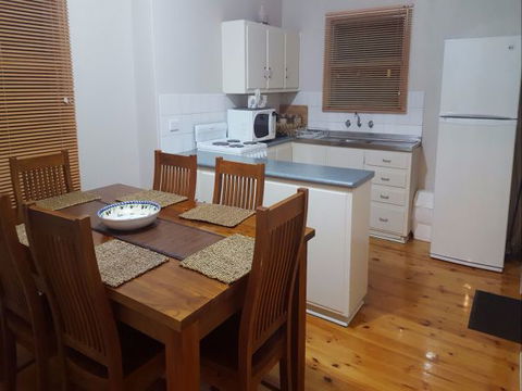 The Gums - Geraldton Accommodation 1